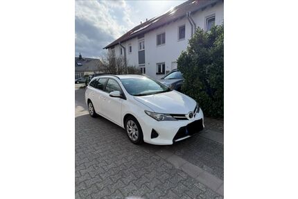 Toyota Auris Gebrauchtwagen