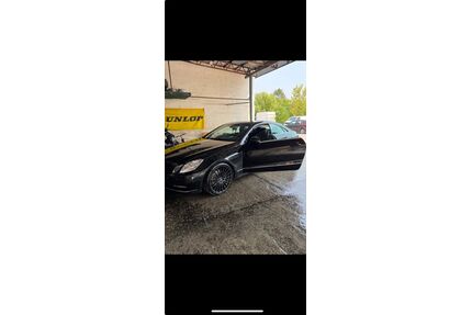 Mercedes-Benz E 220 Gebrauchtwagen