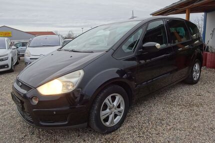 Ford S-Max Gebrauchtwagen