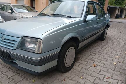 Opel Ascona Gebrauchtwagen