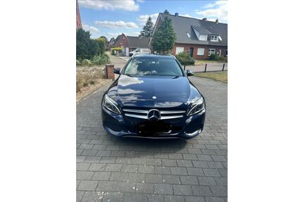 Mercedes-Benz 220 Gebrauchtwagen