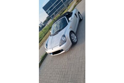 Toyota MR 2 Gebrauchtwagen