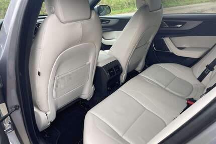 Jaguar XE Gebrauchtwagen