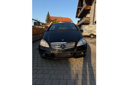 Mercedes-Benz A 180 Gebrauchtwagen