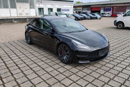 Tesla Model 3 Gebrauchtwagen