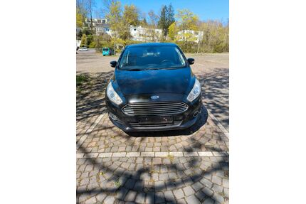 Ford S-Max Gebrauchtwagen