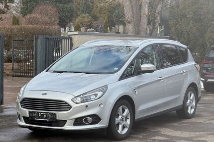 Ford S-Max Gebrauchtwagen