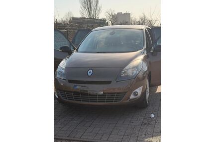 Renault Grand Scenic Gebrauchtwagen