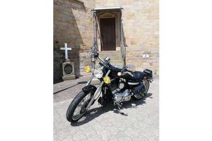 Harley Davidson 1200 Custom Gebrauchtwagen