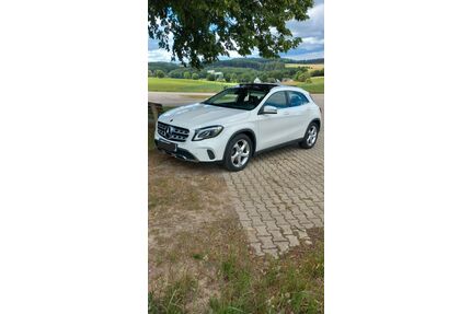 Mercedes-Benz GLA 200 Gebrauchtwagen