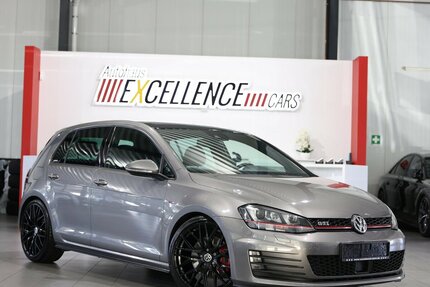 VW Golf GTI VII 2.0 TSI DSG BMT / PANORAMA / XENON Gebrauchtwagen