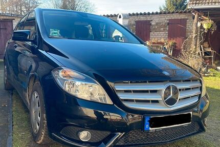 Mercedes-Benz B 180 Gebrauchtwagen