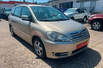 Toyota Avensis Verso Gebrauchtwagen