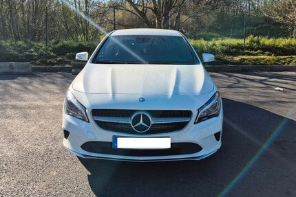 Mercedes-Benz CLA 250 Shooting Brake Gebrauchtwagen
