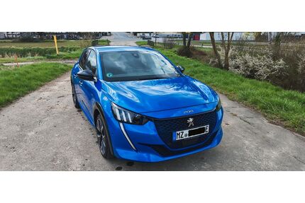 Peugeot e-208 Gebrauchtwagen