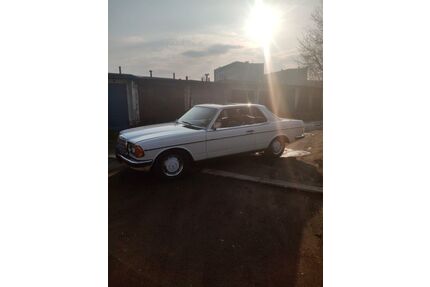 Mercedes-Benz 280 Gebrauchtwagen