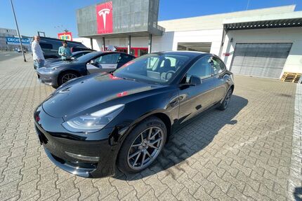 Tesla Model 3 Gebrauchtwagen