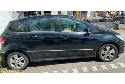 Mercedes-Benz B 200 Gebrauchtwagen
