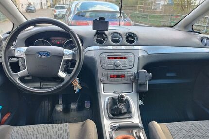 Ford S-Max Gebrauchtwagen