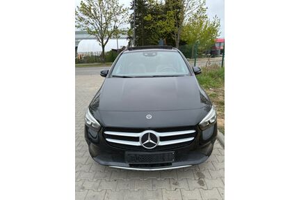 Mercedes-Benz B 180 Gebrauchtwagen