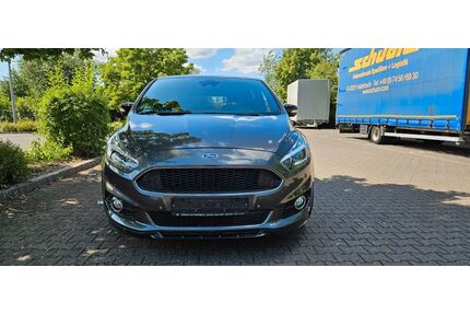 Ford S-Max Gebrauchtwagen
