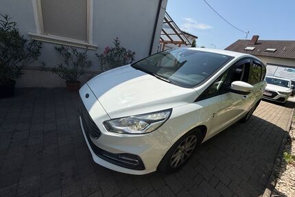 Ford S-Max Gebrauchtwagen