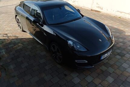 Volvo Panamera 