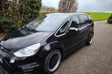 Ford S-Max Gebrauchtwagen