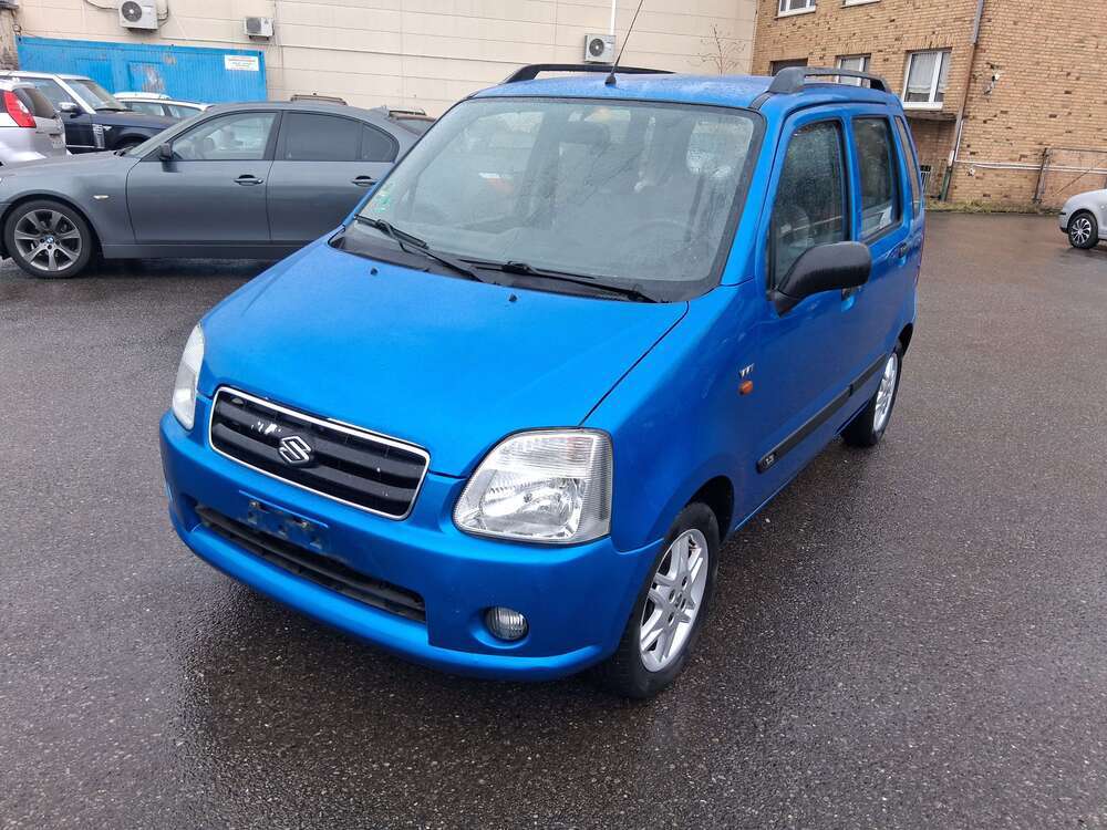Wagon R+