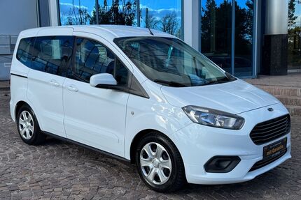 Ford Tourneo Courier Gebrauchtwagen