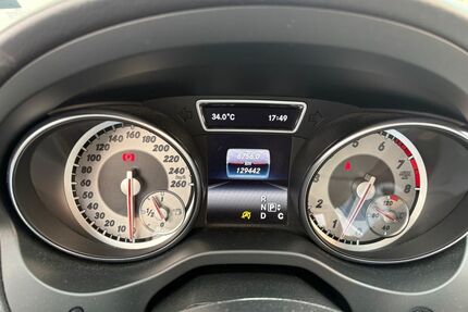 Mercedes-Benz CLA 180 Shooting Brake Gebrauchtwagen