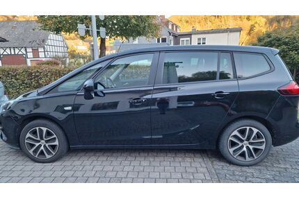 Opel Zafira Tourer Gebrauchtwagen