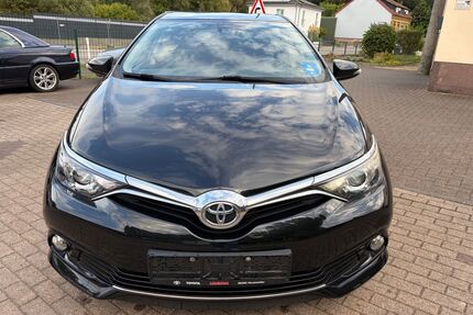 Toyota Auris Gebrauchtwagen