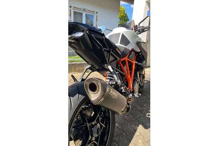 KTM 1290 Super Duke R Gebrauchtwagen