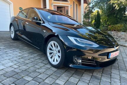 Tesla Model S Gebrauchtwagen