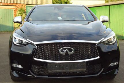 INFINITI Q30 Gebrauchtwagen