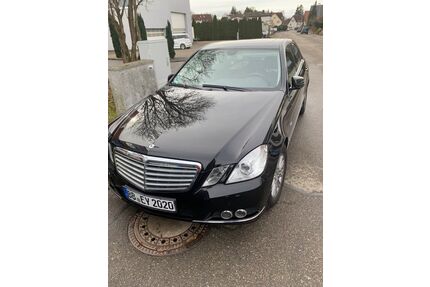Mercedes-Benz E 220 Gebrauchtwagen