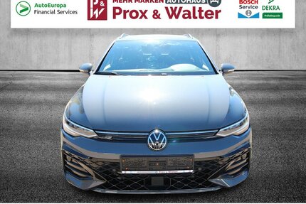 VW Golf VIII Variant 1.5 TSI R-Line LED+KAMERA+ACC Gebrauchtwagen