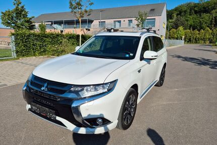 Mitsubishi Plug-in Hybrid Outlander Gebrauchtwagen