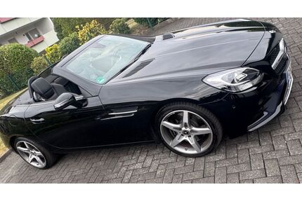 Mercedes-Benz SLC 180 Gebrauchtwagen