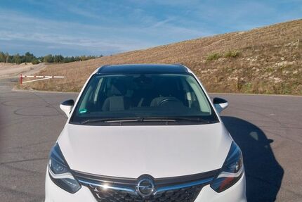 Opel Zafira Tourer Gebrauchtwagen