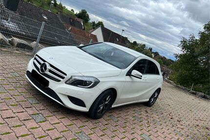 Mercedes-Benz A 180 Gebrauchtwagen