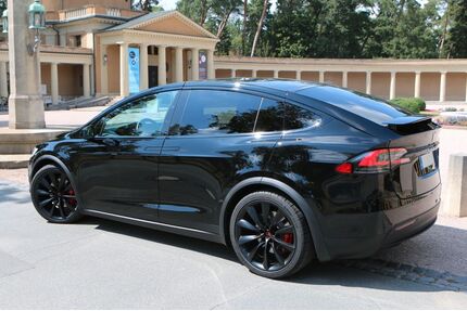 Tesla Model X Gebrauchtwagen