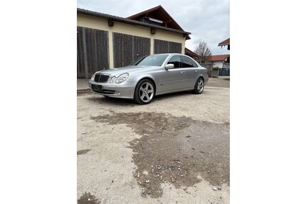 Mercedes-Benz E 240 Gebrauchtwagen