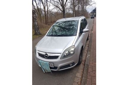Opel Zafira Gebrauchtwagen
