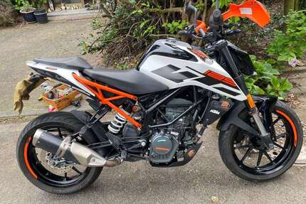 KTM 125 Duke Gebrauchtwagen