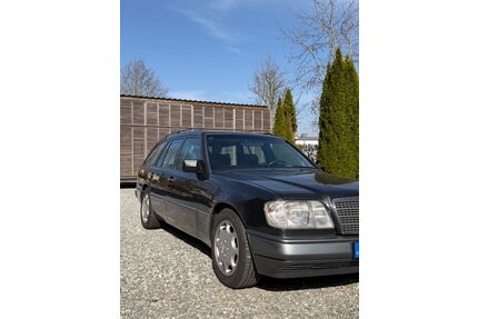 Mercedes-Benz 320 Gebrauchtwagen