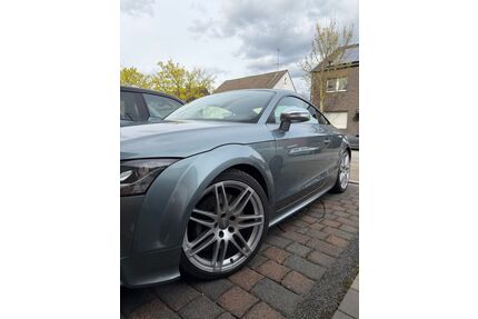 Audi TTS Gebrauchtwagen