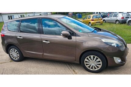 Renault Grand Scenic Gebrauchtwagen