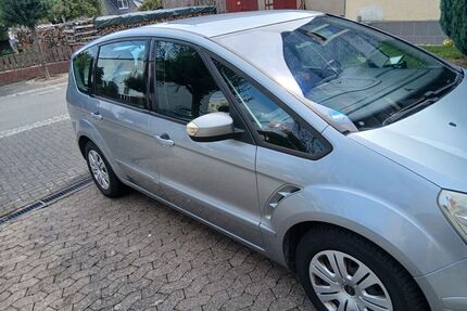 Ford S-Max Gebrauchtwagen